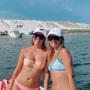 Meet your Posher, Annie